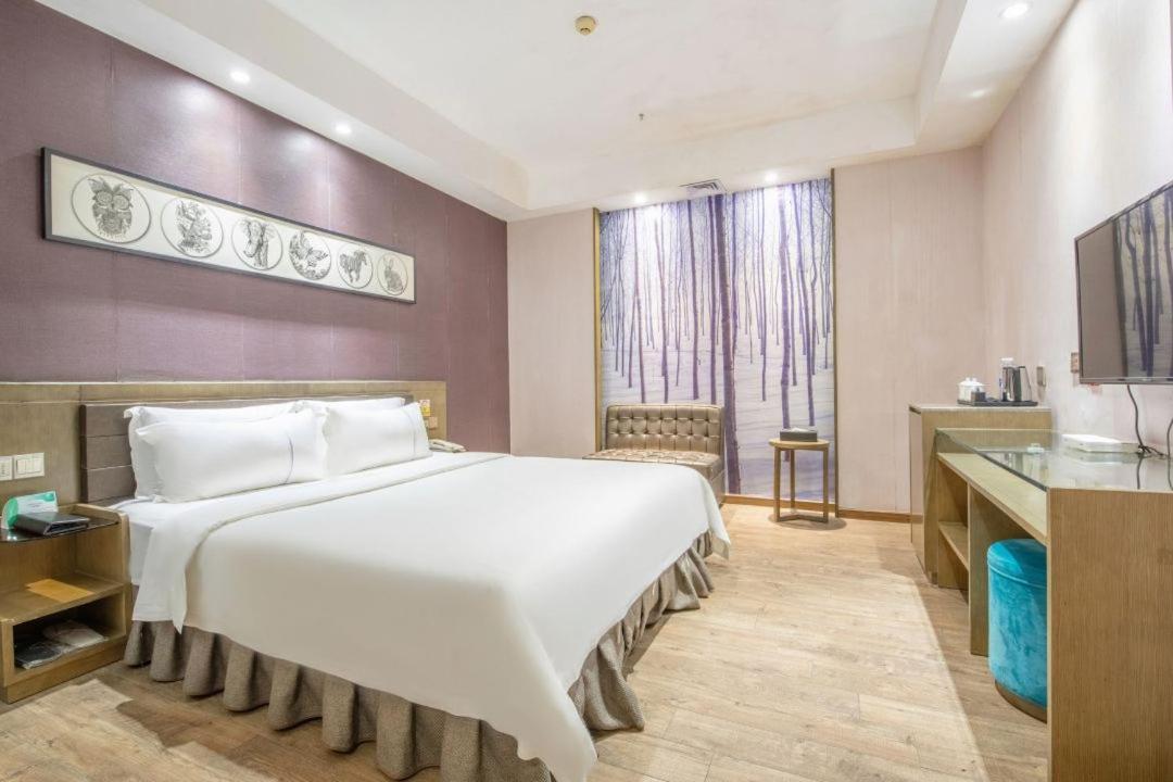 Lnsail Hotel Shenzhen Luohu Port Railway Station Buitenkant foto